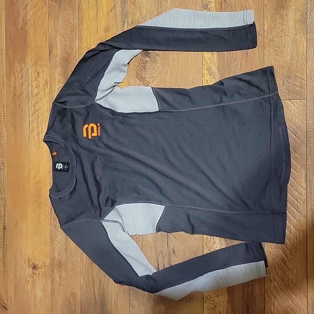 Bjorn Daehlie sz small wool training baselayer gray